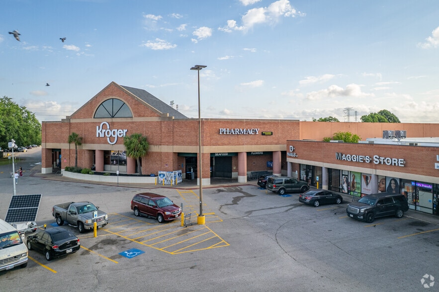Primary Photo Of 10110-10138 Hammerly Blvd, Houston Unknown For Lease
