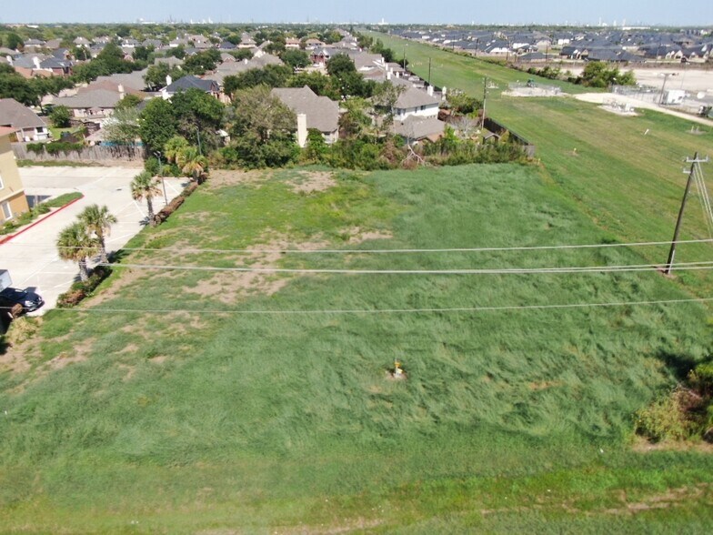 More Photos Of 1103 Fairmont Pky, Pasadena Land For Sale
