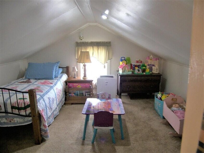 More Photos Of 19449 US Highway 12, New Buffalo Office For Sale