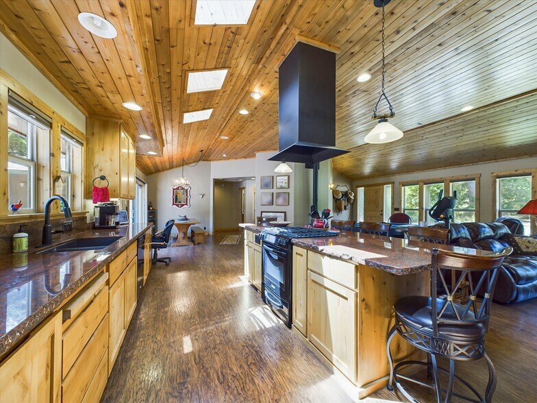 More Photos Of 595 Riverside Park Rd, Carlotta Land For Sale