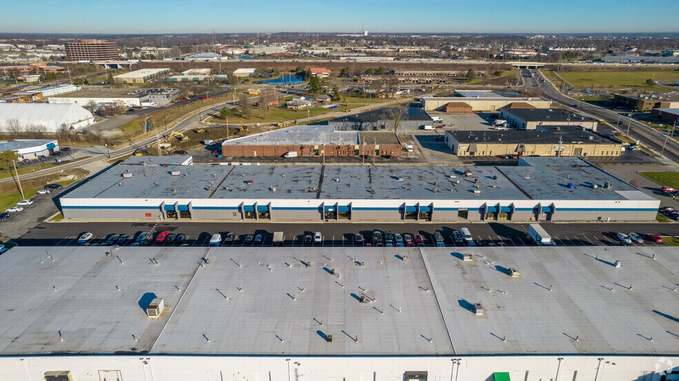More Photos Of 7029 Huntley Rd, Columbus Light Manufacturing For Lease