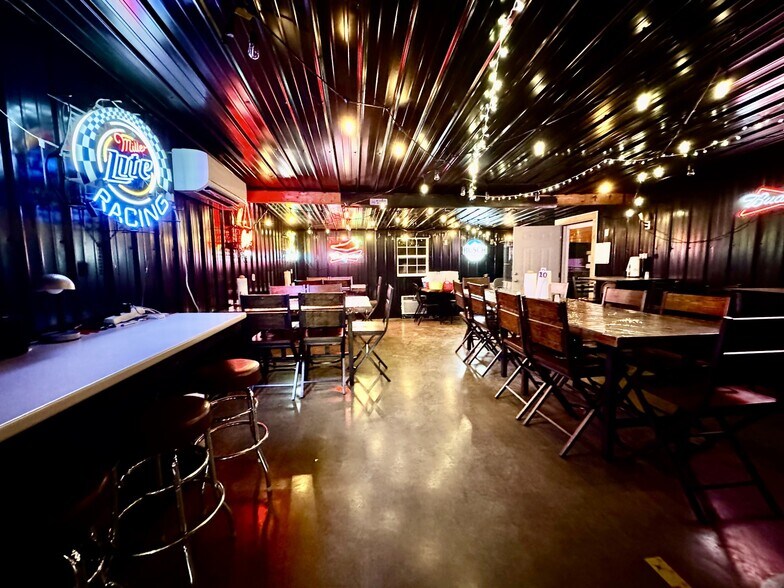 More Photos Of 125 Cypress Rd, Buchanan Restaurant For Sale