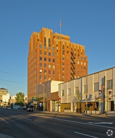 More Photos Of 6 S 2nd St, Yakima Office For Lease