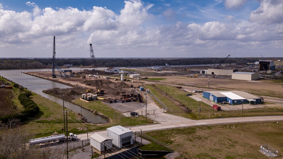 More Photos Of 1061 Duhon Bypass Rd, Amelia Land For Sale