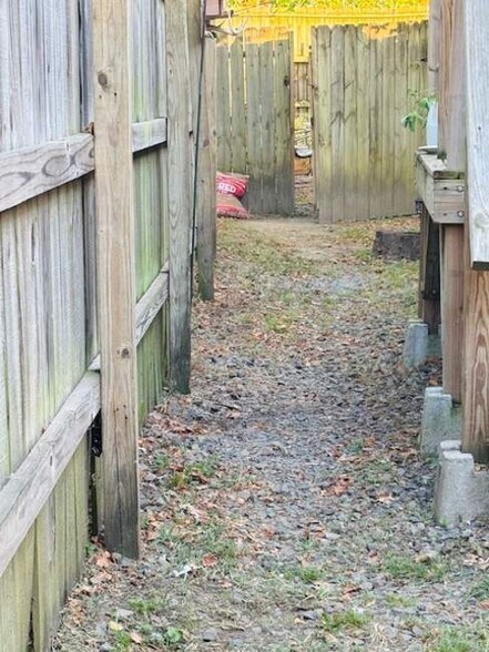 More Photos Of 240 Boykin Ct, Clinton Office For Sale