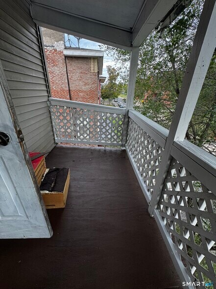 More Photos Of 21 Williams St, Hartford Apartments For Sale