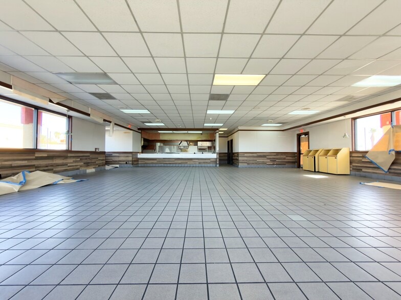 More Photos Of 2791 Lenwood Rd, Barstow Fast Food For Lease