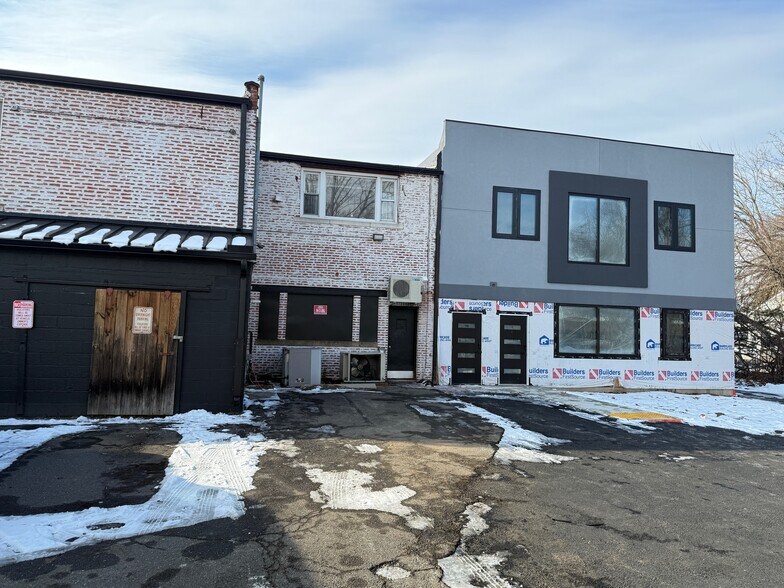 More Photos Of 112-116 Main St, East Hartford Unknown For Lease