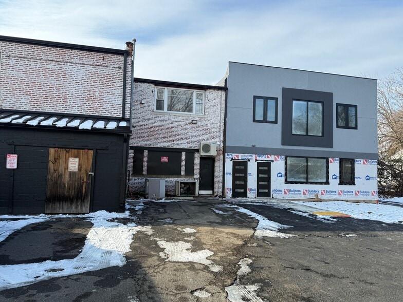 More Photos Of 112-116 Main St, East Hartford Unknown For Lease