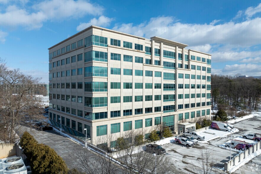 Primary Photo Of 11091 Sunset Hills Rd, Reston Office For Lease
