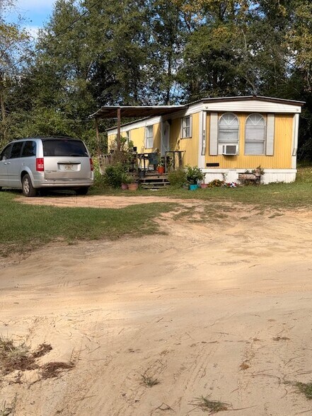 More Photos Of Warren Cir, Grand Ridge Multifamily For Sale