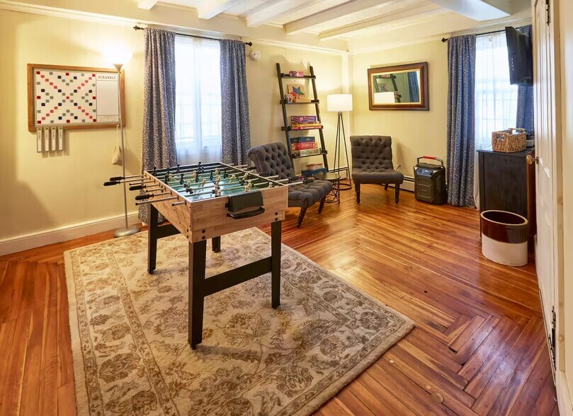 More Photos Of 722 Main St, Bennington Freestanding For Sale