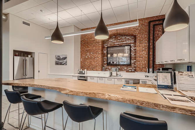 More Photos Of 1660 17th St, Denver Office Residential For Sale