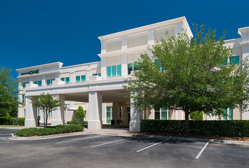 More Photos Of 10475 Centurion Pky, Jacksonville Medical For Lease