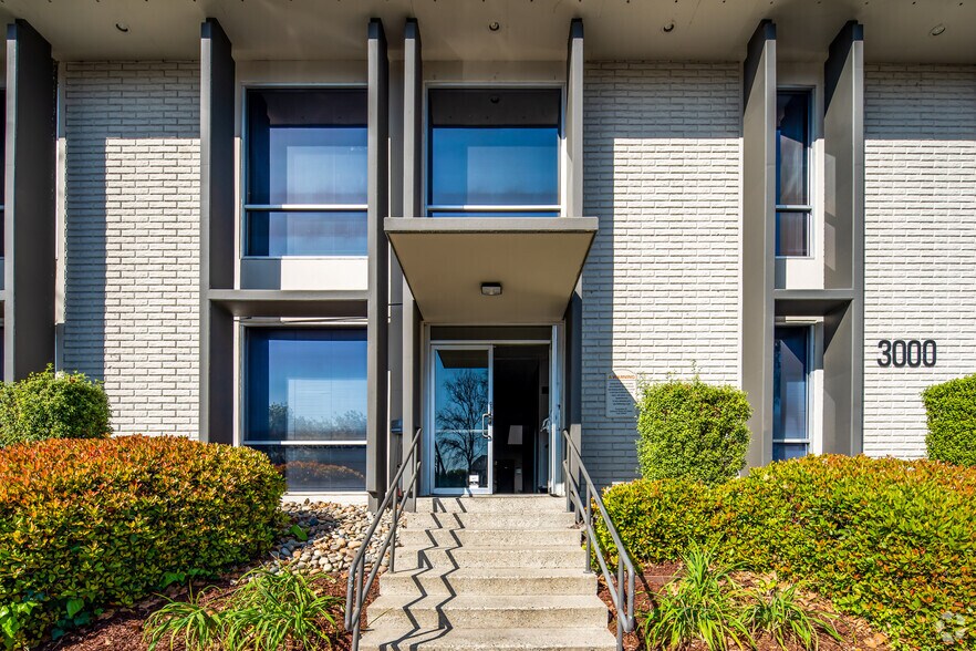 More Photos Of 2910-2960 Scott Blvd, Santa Clara Unknown For Lease