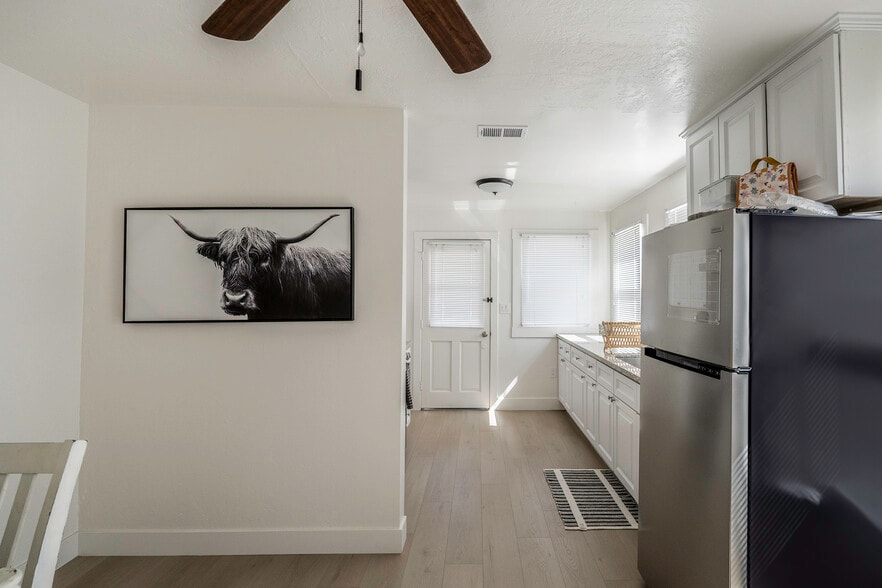 More Photos Of 117-121 Elliot St, Woodland Apartments For Sale