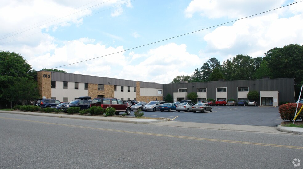Primary Photo Of 813 Forrest Dr, Newport News Office For Lease