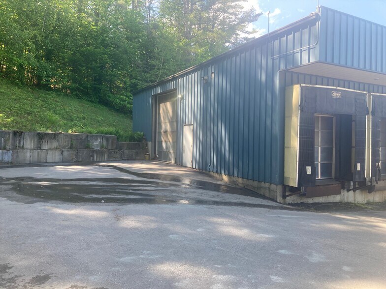 More Photos Of 4 Old Route 10, Enfield Warehouse For Lease