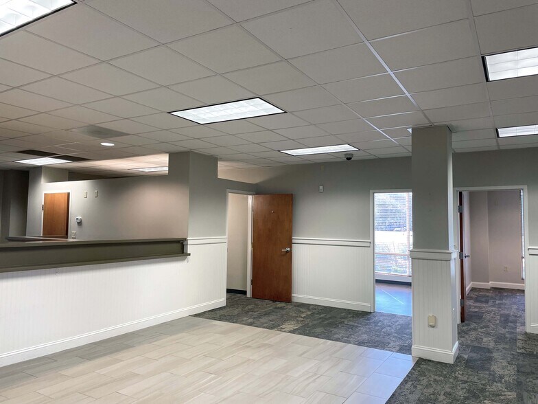 More Photos Of 1200 Two Island Ct, Mount Pleasant Office For Lease