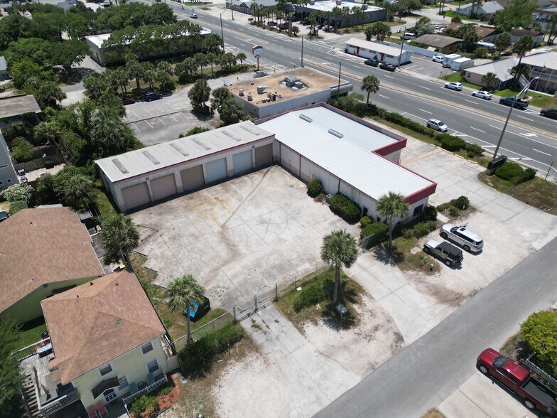 More Photos Of 815 S 3rd St, Jacksonville Beach Auto Repair For Lease