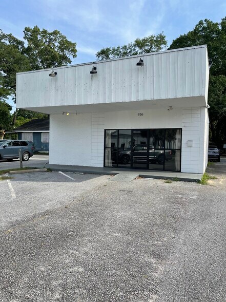 More Photos Of 936 Savannah Hwy, Charleston Freestanding For Sale