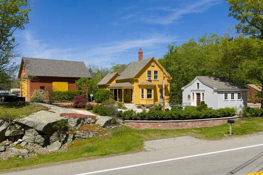 More Photos Of 1680 US Route 1, Cape Neddick Office Residential For Sale
