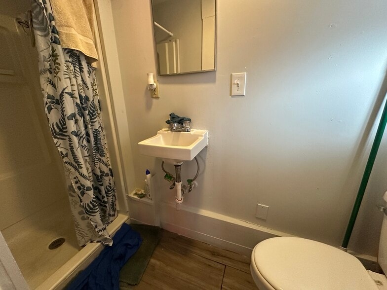 More Photos Of 75 Clark St, New Britain Apartments For Sale