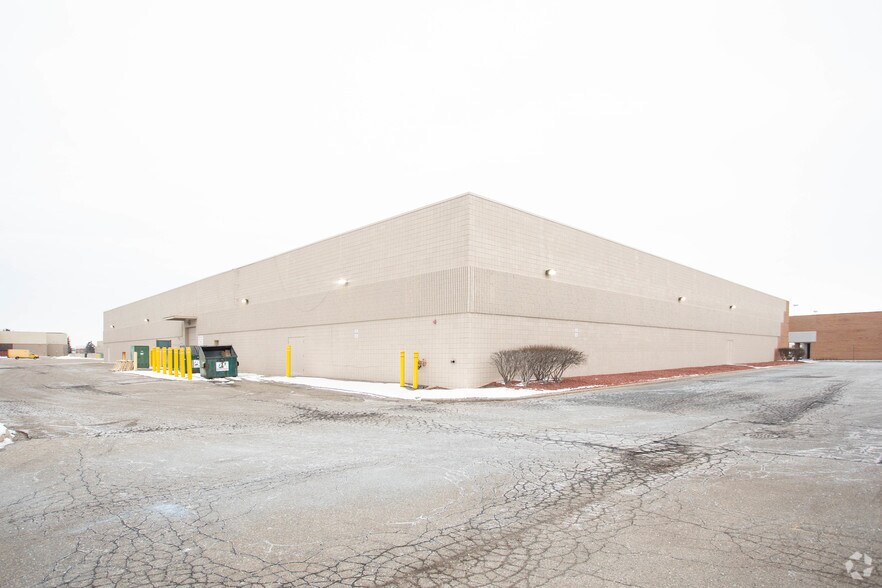 More Photos Of 32011-32399 John R Road, Madison Heights Unknown For Lease