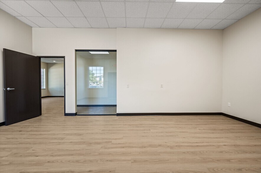 More Photos Of 5708 Colleyville Blvd, Colleyville Medical For Lease