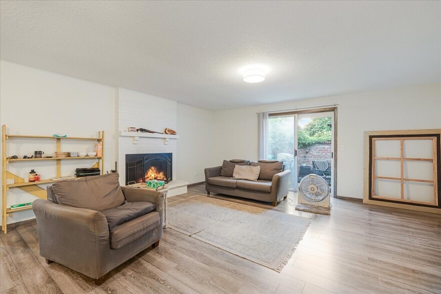 More Photos Of 1757 NE 162nd Ave, Portland Apartments For Sale