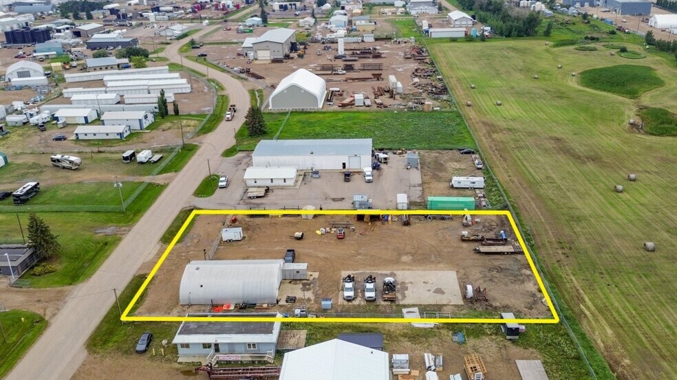 More Photos Of 3804-47 Ave, Stettler Warehouse For Sale