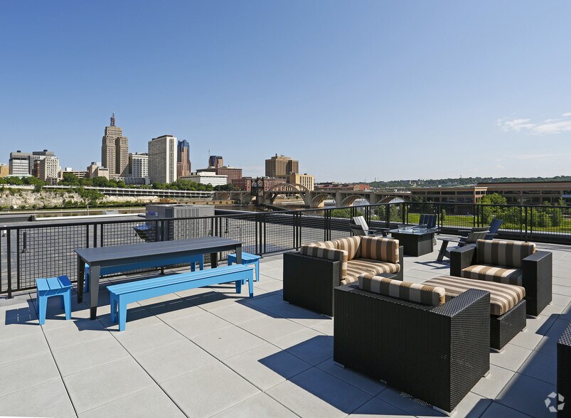 More Photos Of 84 Wabasha St S, Saint Paul Apartments For Lease
