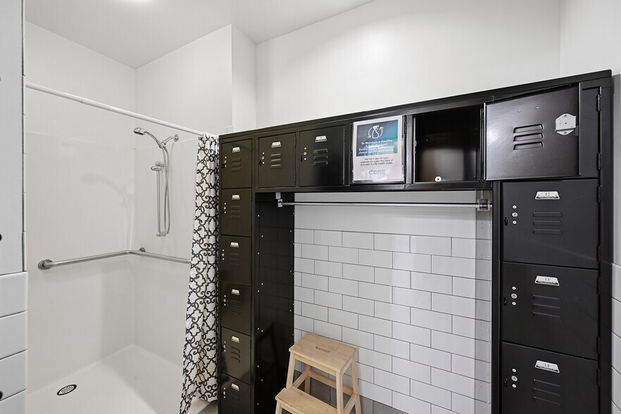 More Photos Of 630 Plaza Dr, Highlands Ranch Unknown For Lease