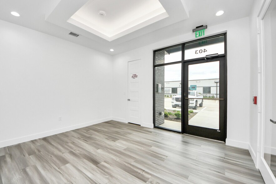 More Photos Of 4807 Sugar Grove Blvd, Stafford Medical For Lease