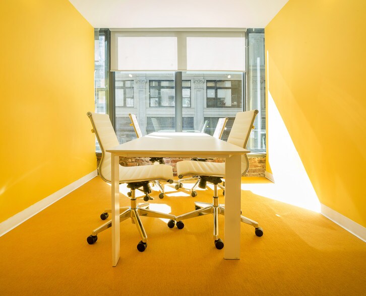 More Photos Of 234 Fifth Ave, New York Coworking Space