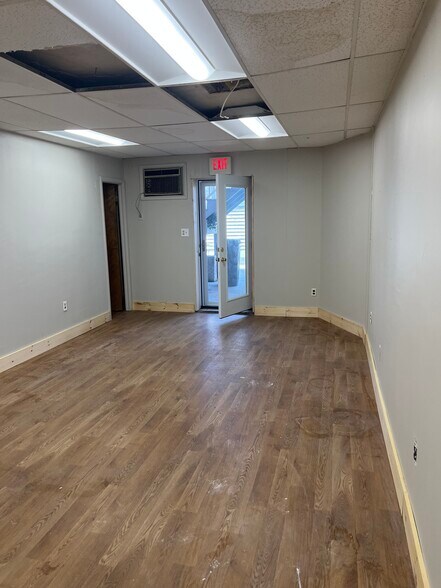 More Photos Of 1 E Main St, Thurmont Storefront Retail Office For Lease