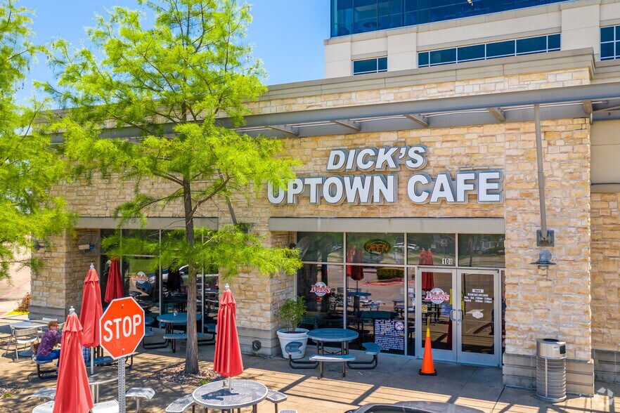 More Photos Of 610 Uptown Blvd, Cedar Hill Office For Lease