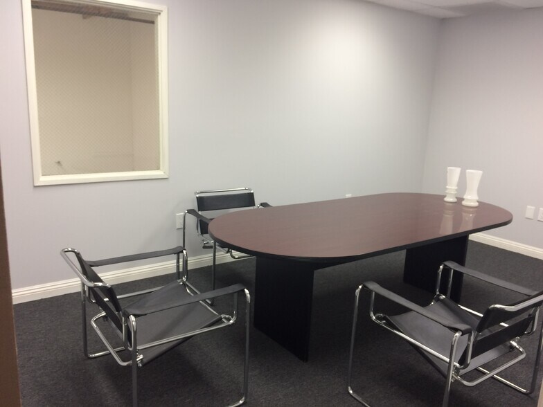 More Photos Of 12335 Denholm Dr, El Monte Warehouse For Lease