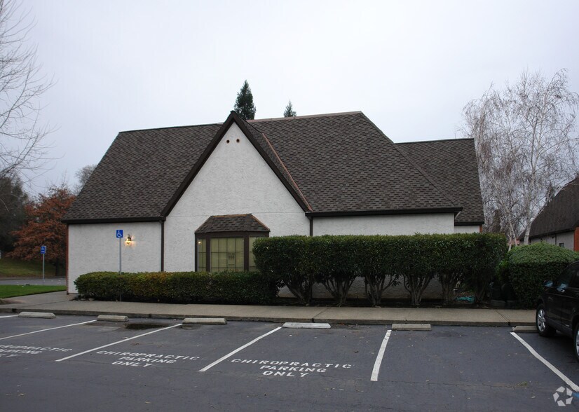 More Photos Of 8035 Madison Ave, Citrus Heights Office For Lease
