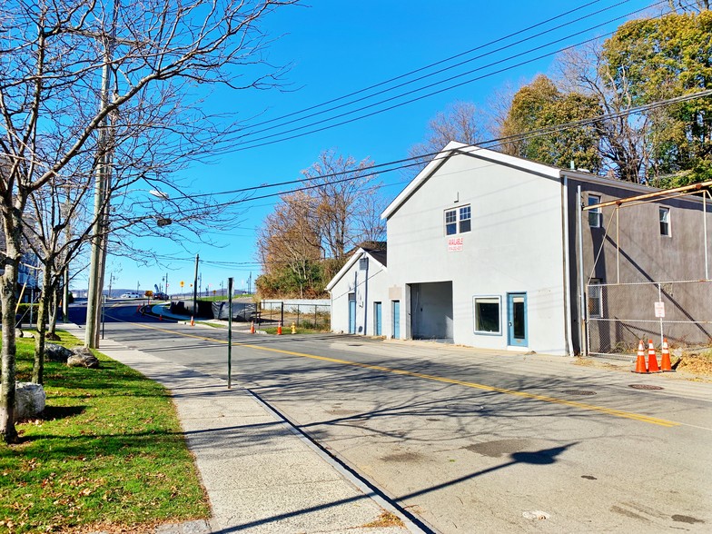 Primary Photo Of 42 River St, Sleepy Hollow Manufacturing For Sale