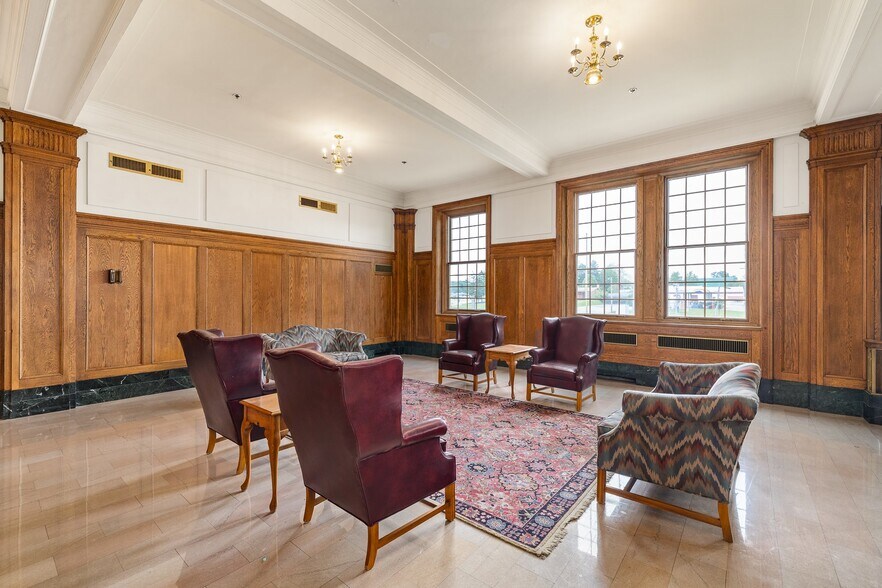 More Photos Of 380 N Main St, Mansfield Office Residential For Sale