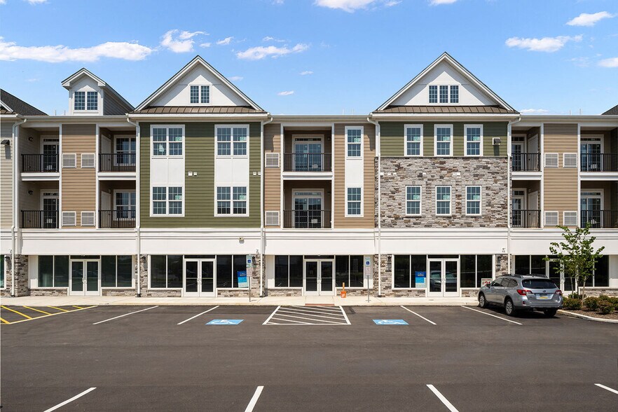 More Photos Of 2000 Trailside Dr, Easton Apartments For Lease