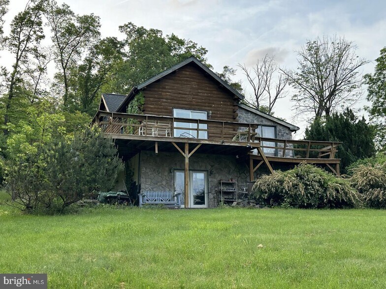 More Photos Of 383 Ben Franklin Hwy W, Douglassville Warehouse For Sale