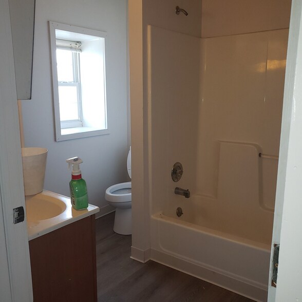 More Photos Of 138 Clay Ave, Templeton Apartments For Sale