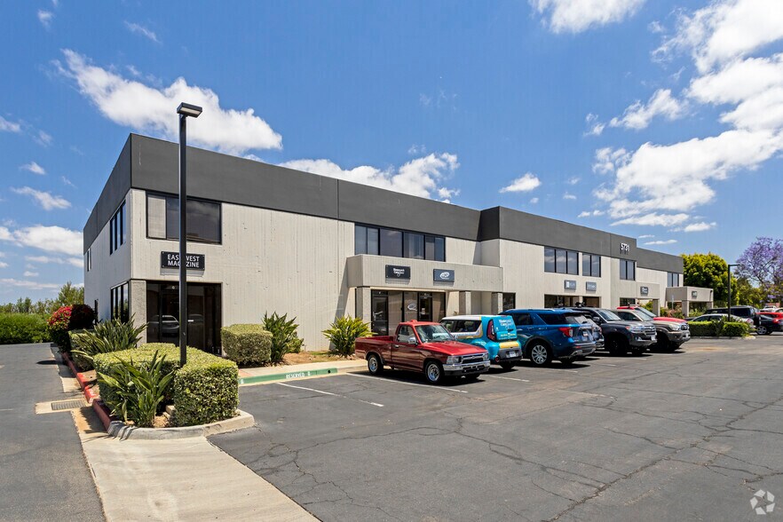 More Photos Of 5731 Palmer Way, Carlsbad Research And Development For Lease