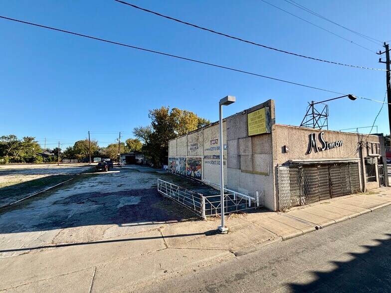 Primary Photo Of 6535-6639 Harrisburg Blvd, Houston Storefront For Sale