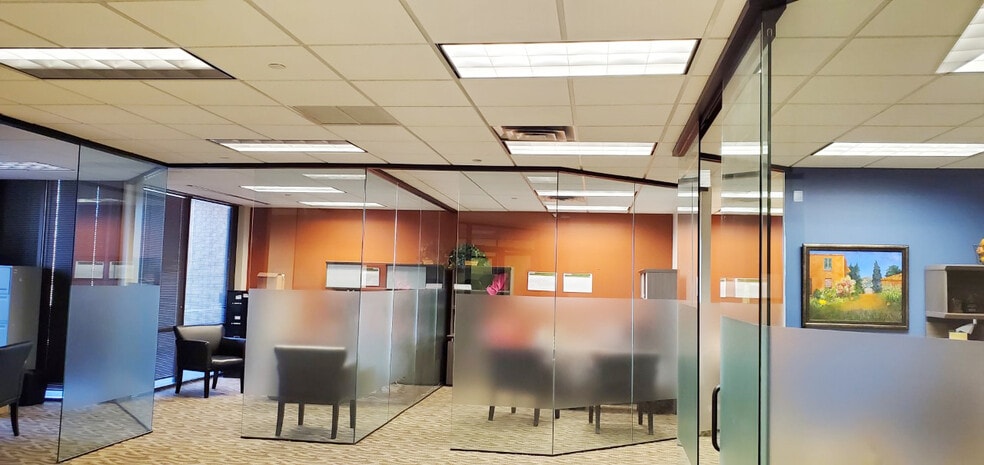 More Photos Of 405 W Loop 820 S, Fort Worth Office For Lease