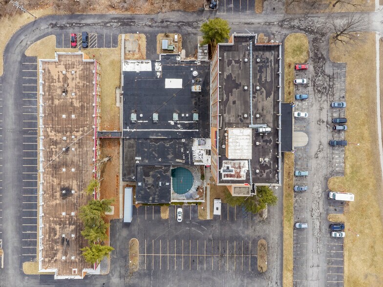 More Photos Of 3 Watervliet Avenue Ext, Albany Hotel For Sale