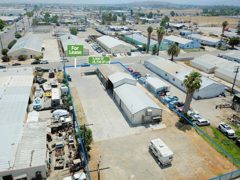 Primary Photo Of 1481 Mesa View St, Hemet Warehouse For Lease