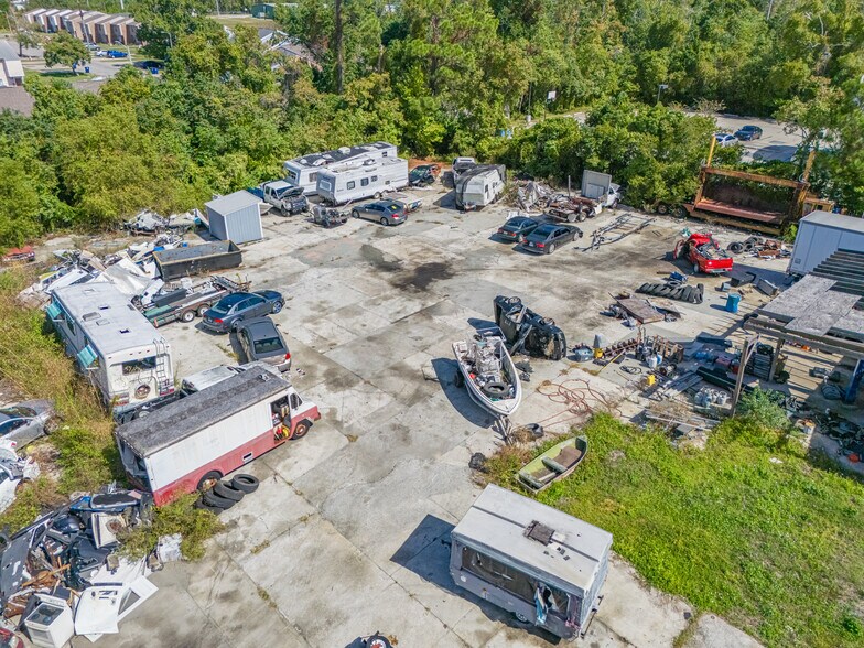 More Photos Of 1220 W 19th St, Panama City Auto Repair For Sale